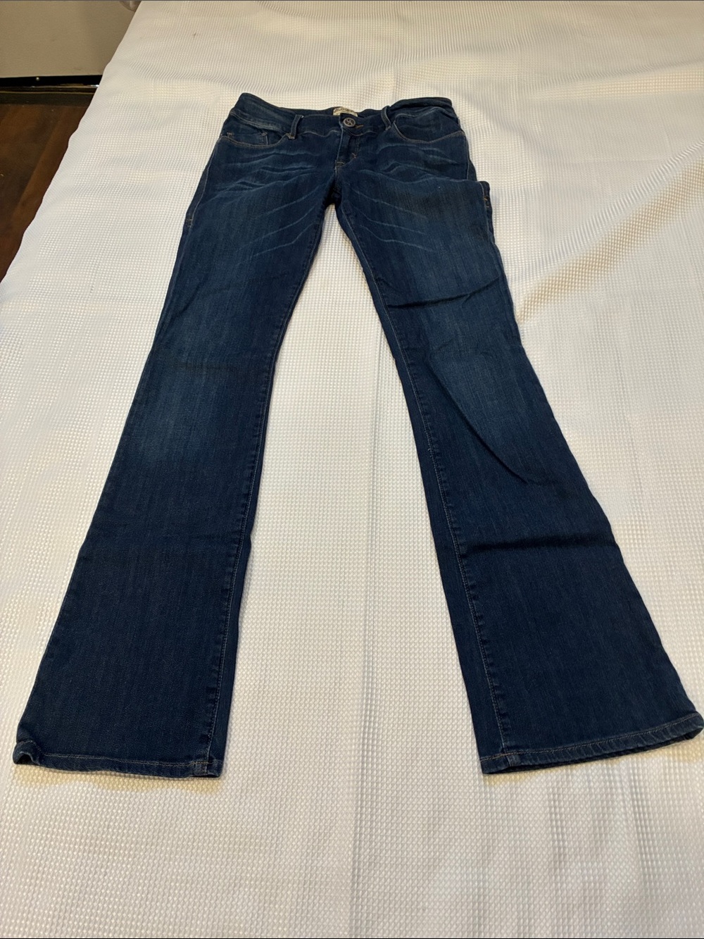 Dark Blue Women's Bootcut Jeans
Regular rise festival beach barbecue
Elizabeth